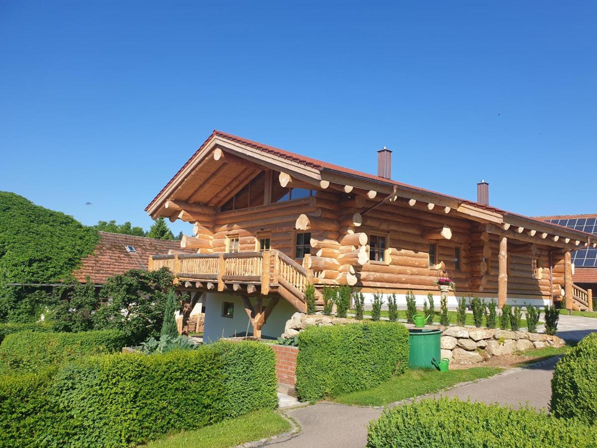 Huettenzauber Laumer Worth an der Donau Esterno foto